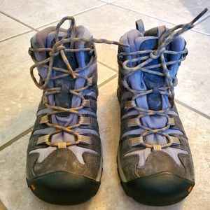 KEEN Gypsum Waterproof Mid Hiking Boots